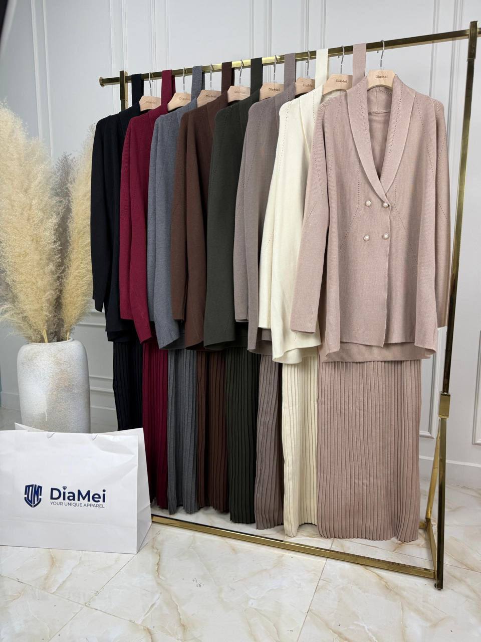 🧶 Вязаная двойка с юбкой полной длины